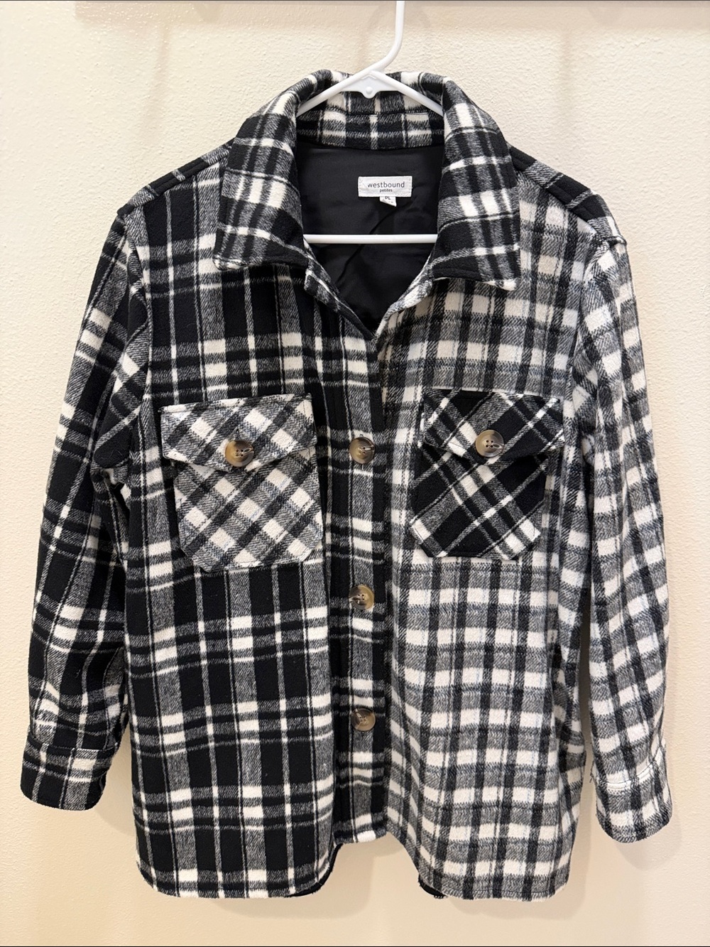 NWOT Westbound Women’s Black & White Plaid Shacket, Size LP